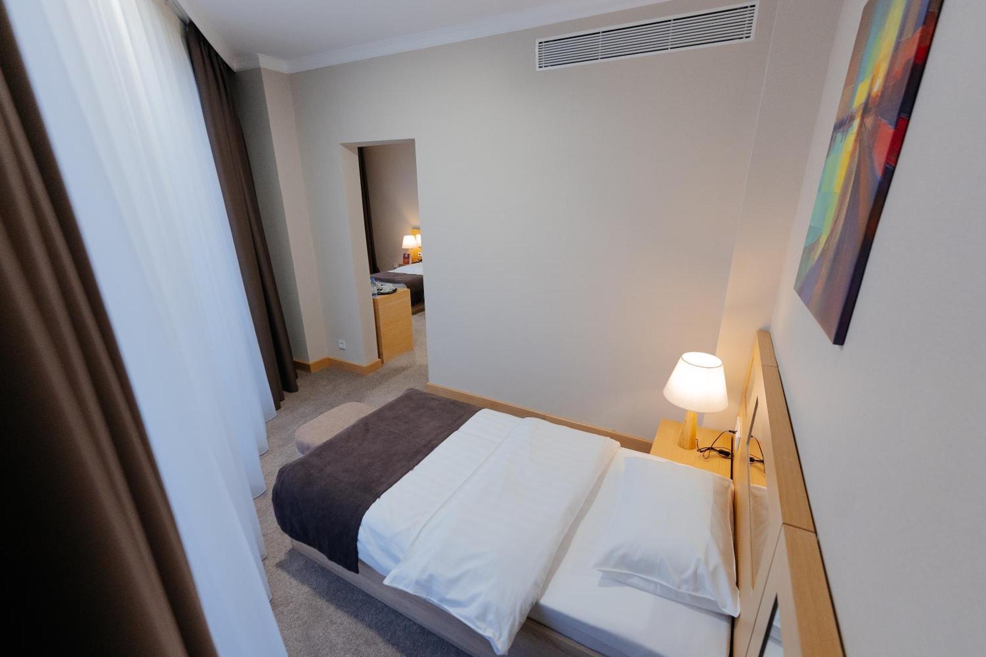 Alau Hotel อัสตานา ภายนอก รูปภาพ