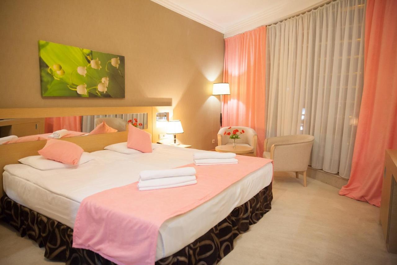 Alau Hotel อัสตานา ภายนอก รูปภาพ